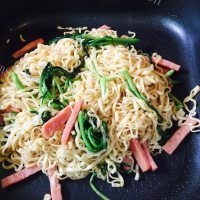 美味的培根炒面做法图解16)