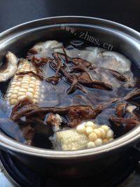 健康的菌类鱼排汤做法图解11)