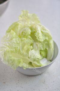香滑鲜虾粉丝煲做法图解2)
