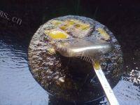 味道不错的青椒炒肉做法图解4)