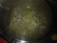 舒爽美味的豆芽肉蓉饺子馅做法图解1)