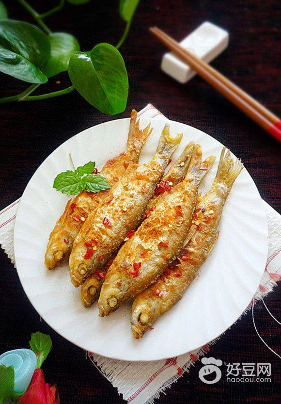 干煎白条鱼