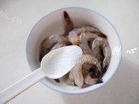 「家有大厨」西兰花炒虾仁做法图解3)