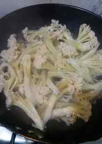 玉盘珍馐的干锅花菜做法图解2)