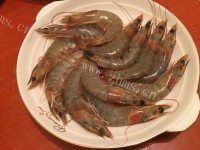 回味无穷的油焖大虾做法图解1)