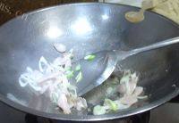 自制白菜炖冻豆腐做法图解8)