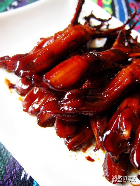 酱鸭舌