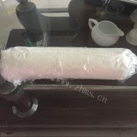 蓝莓瑞士卷做法图解10)