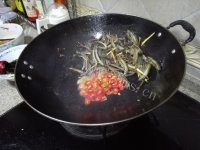 美味的香辣泥鳅做法图解5)