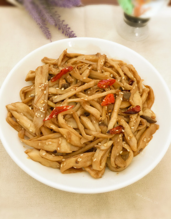 最喜欢吃的干煸杏鲍菇