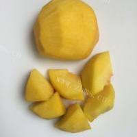 黄桃罐头的做法图解三