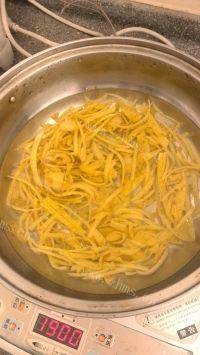 自制蜂蜜柚子茶做法图解4)