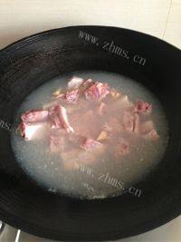 美味的柠香排骨做法图解3)