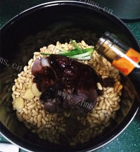美味的黄豆卤牛肉做法图解6)