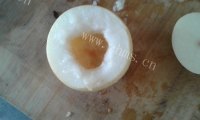 美味的冰糖蒸梨做法图解3)