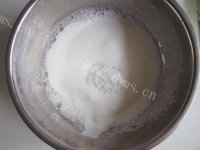 爱的礼物圣诞蛋糕做法图解5)