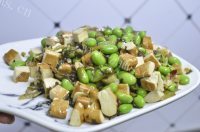 家常雪菜毛豆炒豆干做法图解11)
