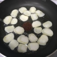 美味香炸茨菇片做法图解6)