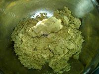 易做的醇香芝麻糕做法图解7)