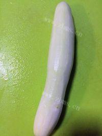 家常菜皮蛋拌黄瓜做法图解4)