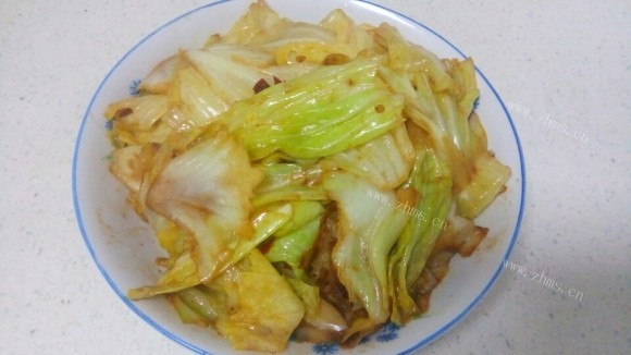 香气浓郁的手撕包菜