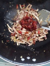 好吃的香辣炒鱿鱼做法图解9)