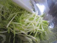 甘脆的三鲜水饺做法图解6)