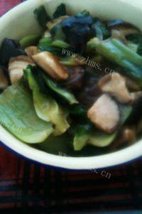 营养的香菇炒油菜
