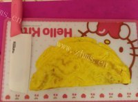美味的酥黄菜做法图解4)