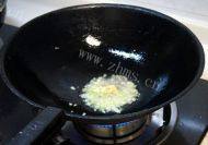 「绿色食物」酸菜白肉做法图解5)