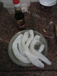 美味的爆炒卷肠粉做法图解1)