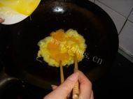 「DIY美食」鸡蛋炒韭菜做法图解6)