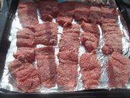 家庭版土豆粉蒸肉做法图解3)