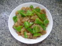 青椒炒牛筋