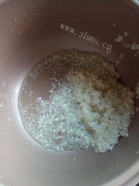 午餐梅干菜香肠饭做法图解3)