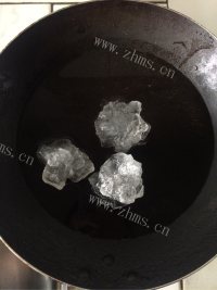 简单的炒红果做法图解3)
