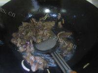 家常菜杭椒牛柳做法图解6)