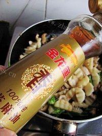 家常菜香菇山药炒肉片做法图解15)