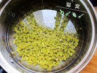 家常菜肉末酸豆角做法图解3)