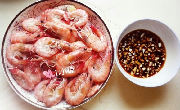 美味的白灼虾
