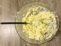 可口的鸡蛋玉米三明治的做法图解六