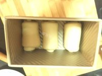 自制淡奶油吐司做法图解4)