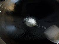 易做的糖醋排骨做法图解4)