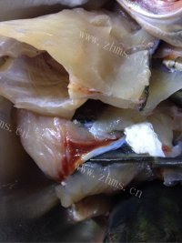家常菜酸菜鱼做法图解1)