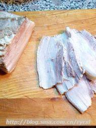 家常菜酸菜汆白肉做法图解6)