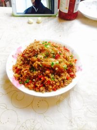 可口的湘西粉蒸肉做法图解9)