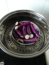 好吃的 家常凉拌茄子做法图解3)