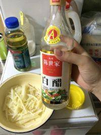香脆的凉拌土豆丝做法图解7)