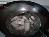 美美厨房之豆角烧肉做法图解4)