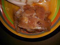 家常菜鸡腿菇炒肉片做法图解1)